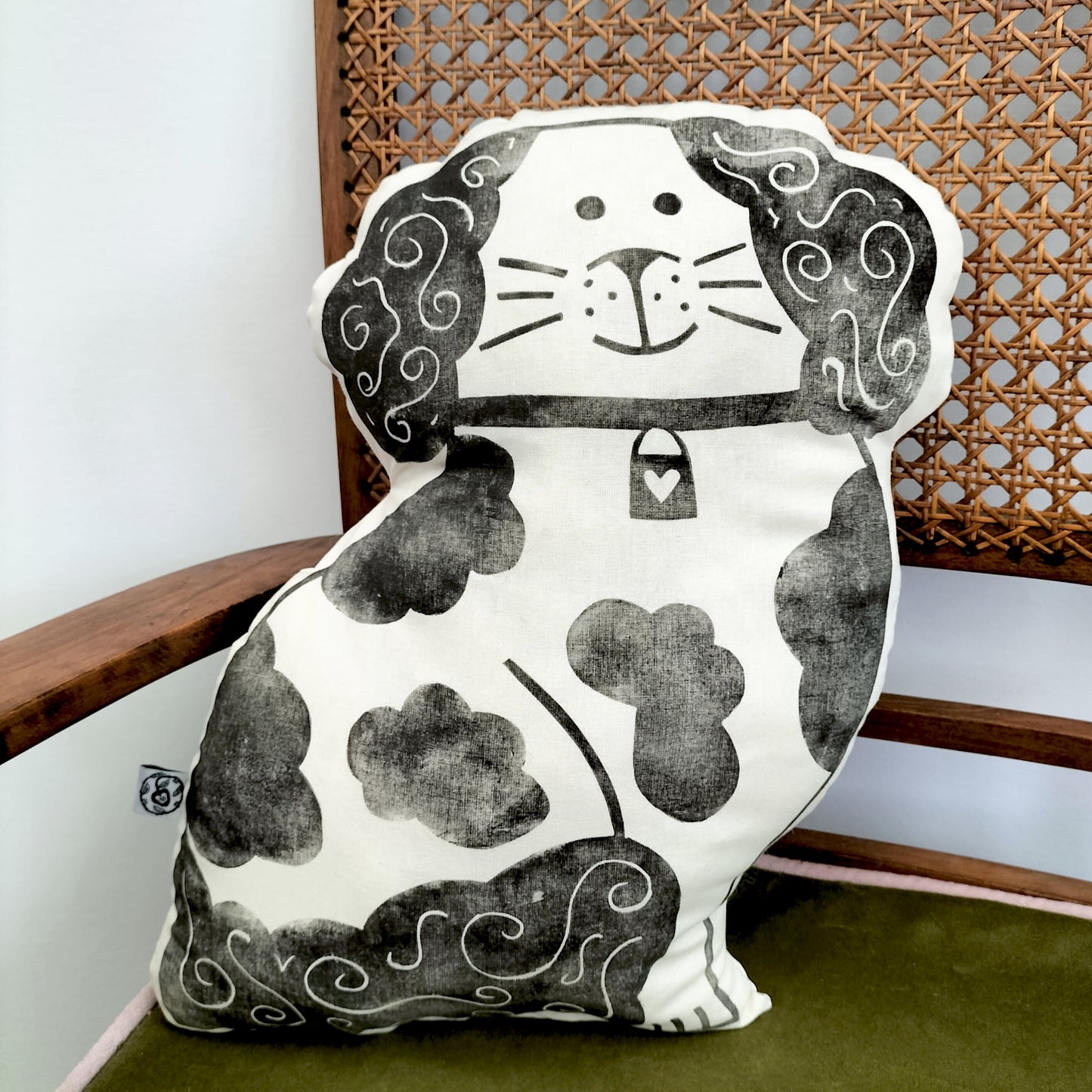'Betty' Cushion