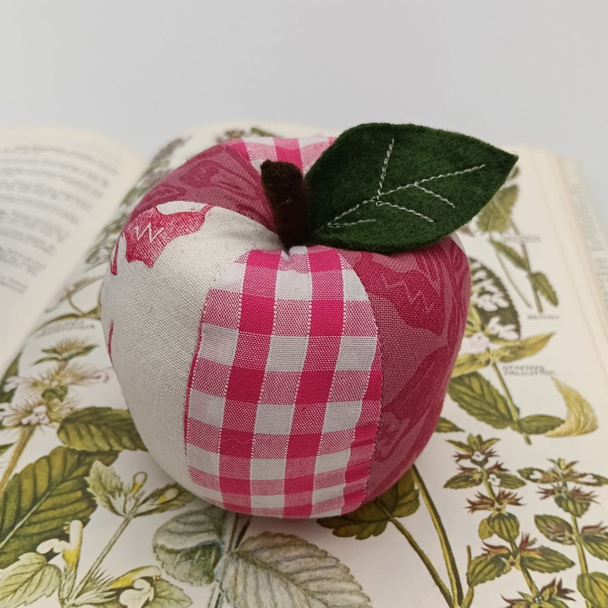 Patchwork Apple Pin Cushion - Pink